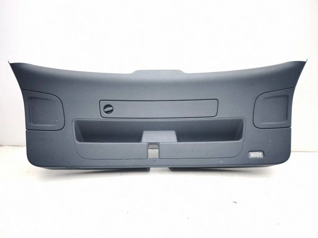 Tailgate trim 4G9867979A
