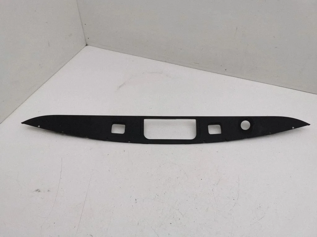 Tailgate trim A2137500000