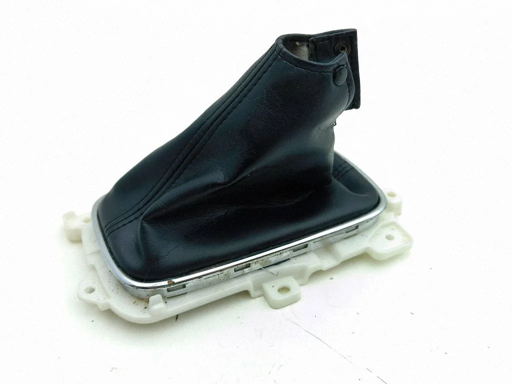 Gear lever shifter trim leather/knob SPC04570