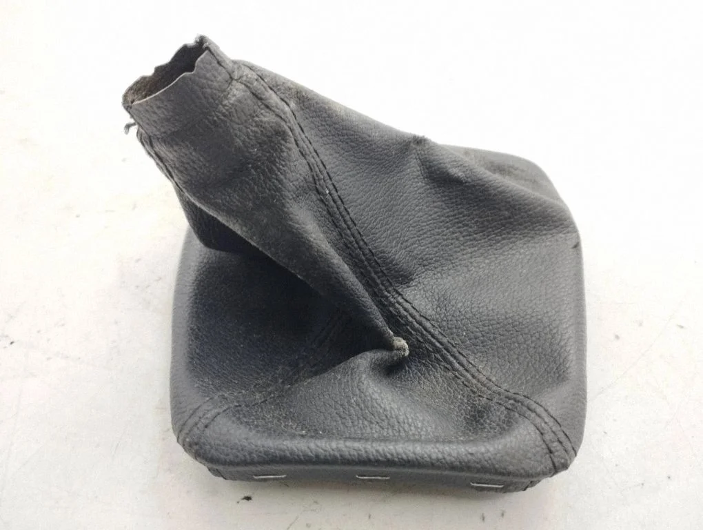 Gear lever shifter trim leather/knob