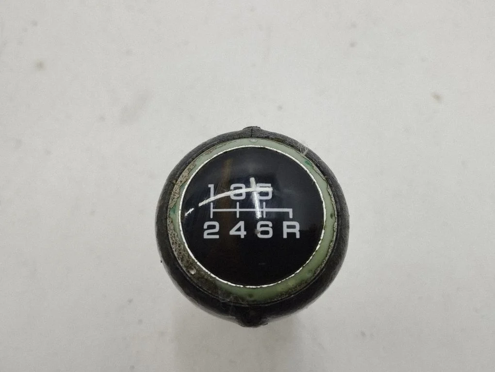 Gear lever shifter trim leather/knob
