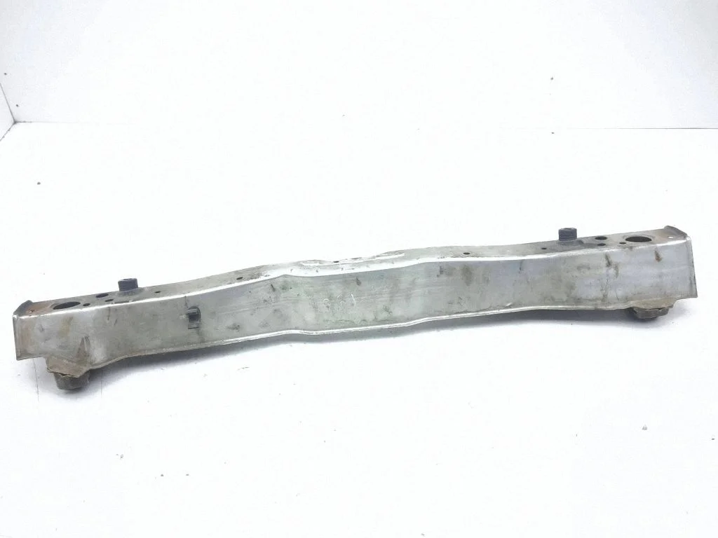 Top upper radiator support slam panel