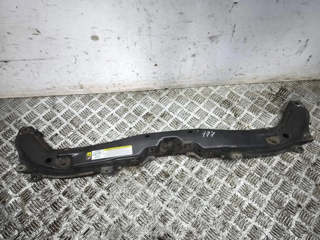 Top upper radiator support slam panel PP023002AB