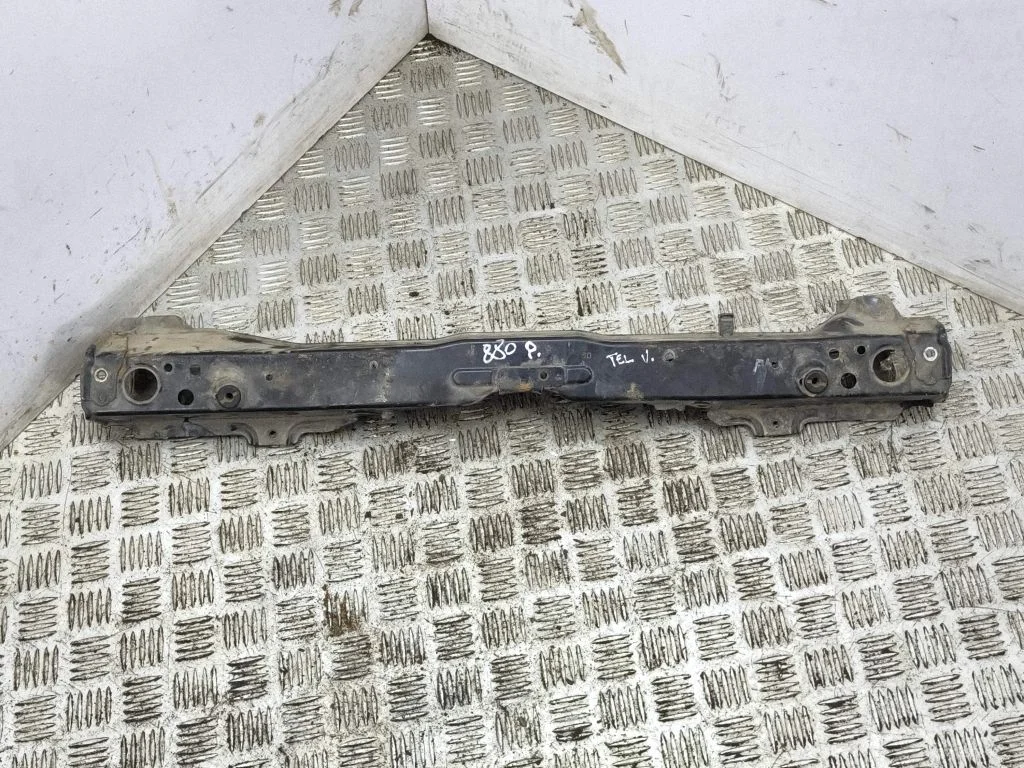 Top upper radiator support slam panel