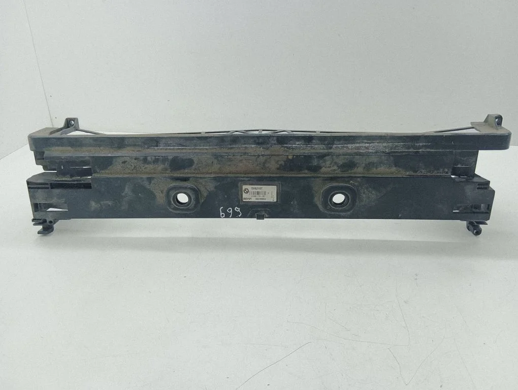 Top upper radiator support slam panel 8509170