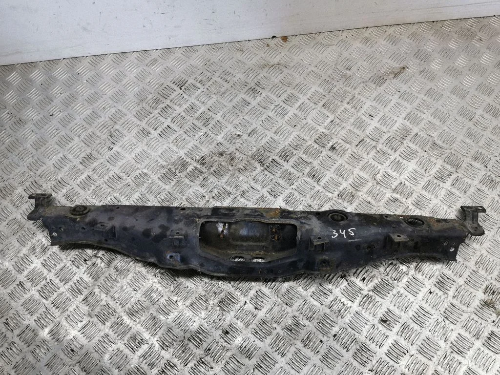 Top upper radiator support slam panel
