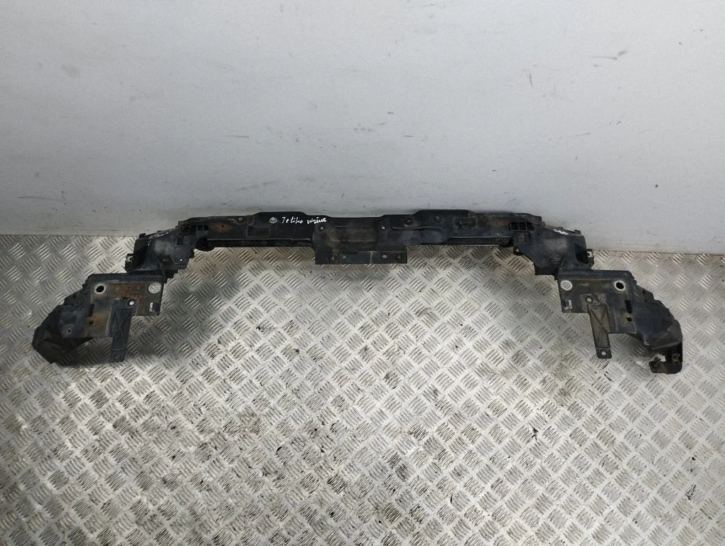 Radiaatori tugipaneeli ülaosa – Nissan Murano Z50 (2002-2008)