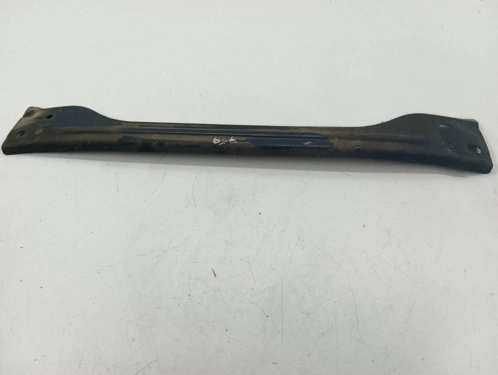 Radiaatori tugipaneeli alaosa 6G9NR10684CC