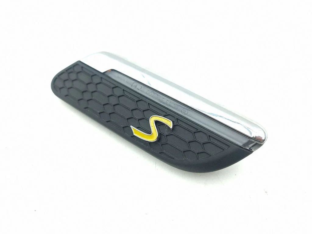 Fender trim (molding) 9679007
