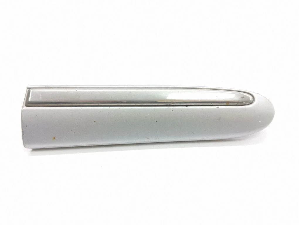 Spārna apdare (moldings) A2206900262