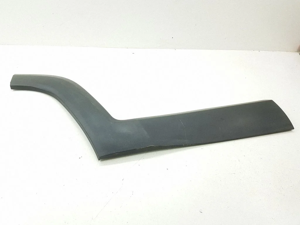Fender trim (molding) 735578400