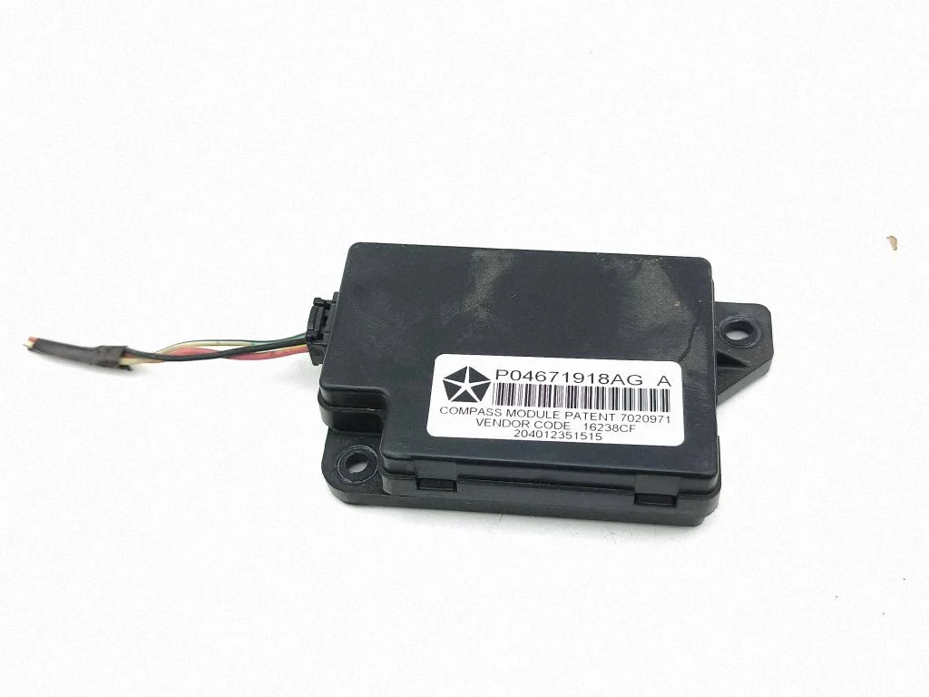 GPS navigation control unit/module P04671918AG