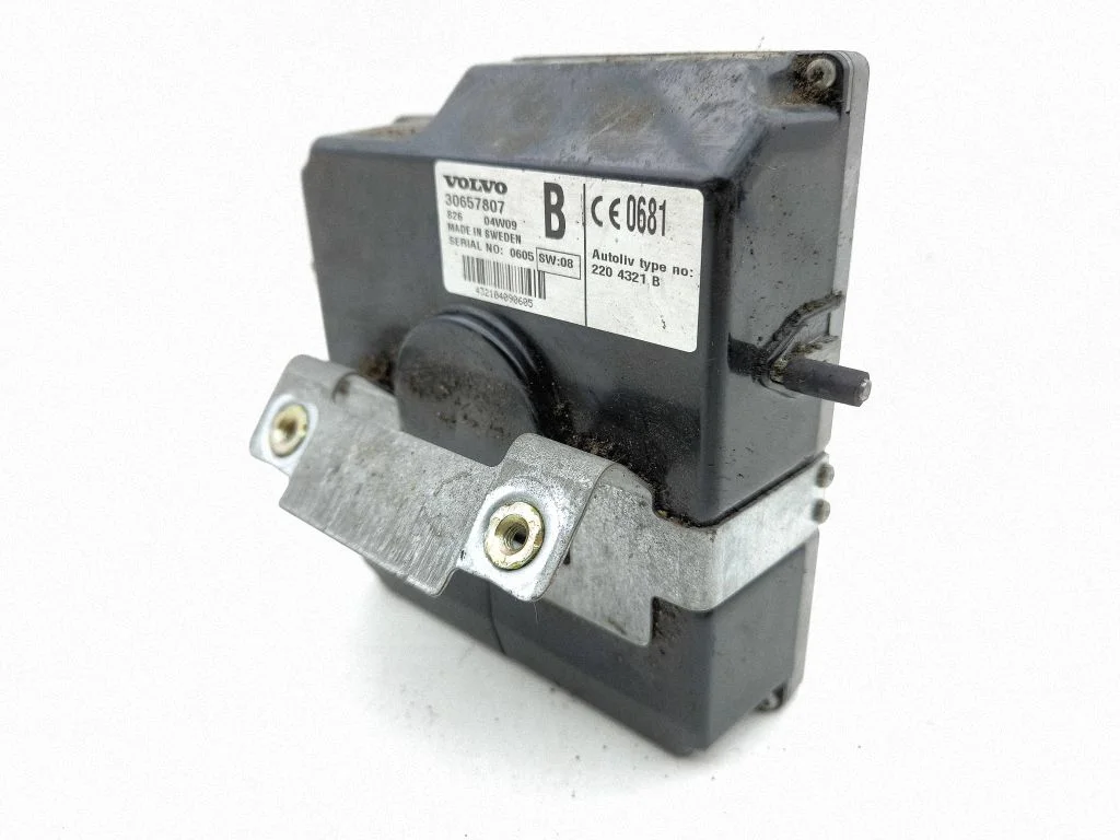 GPS navigation control unit/module 30657807
