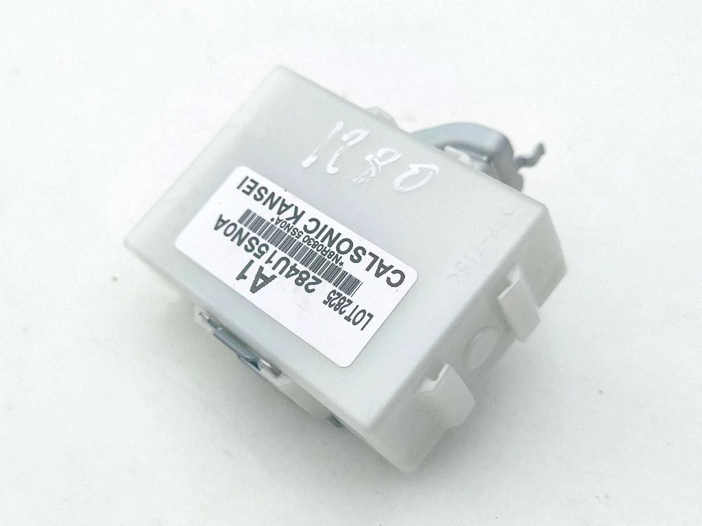 GPS navigation control unit/module 284U15SN0A