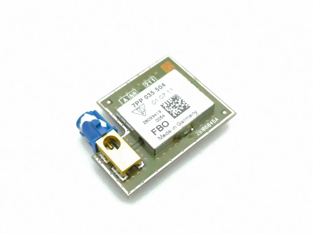 Antena (GPS antena) 7PP035504