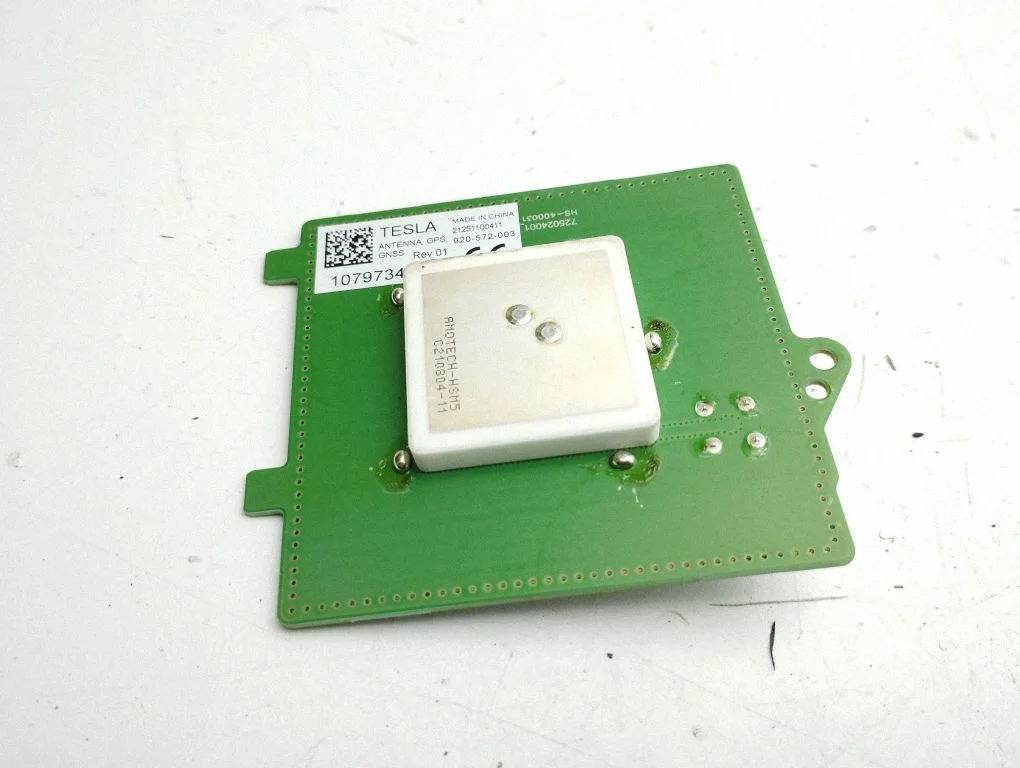 Aerial GPS antenna 107973400C