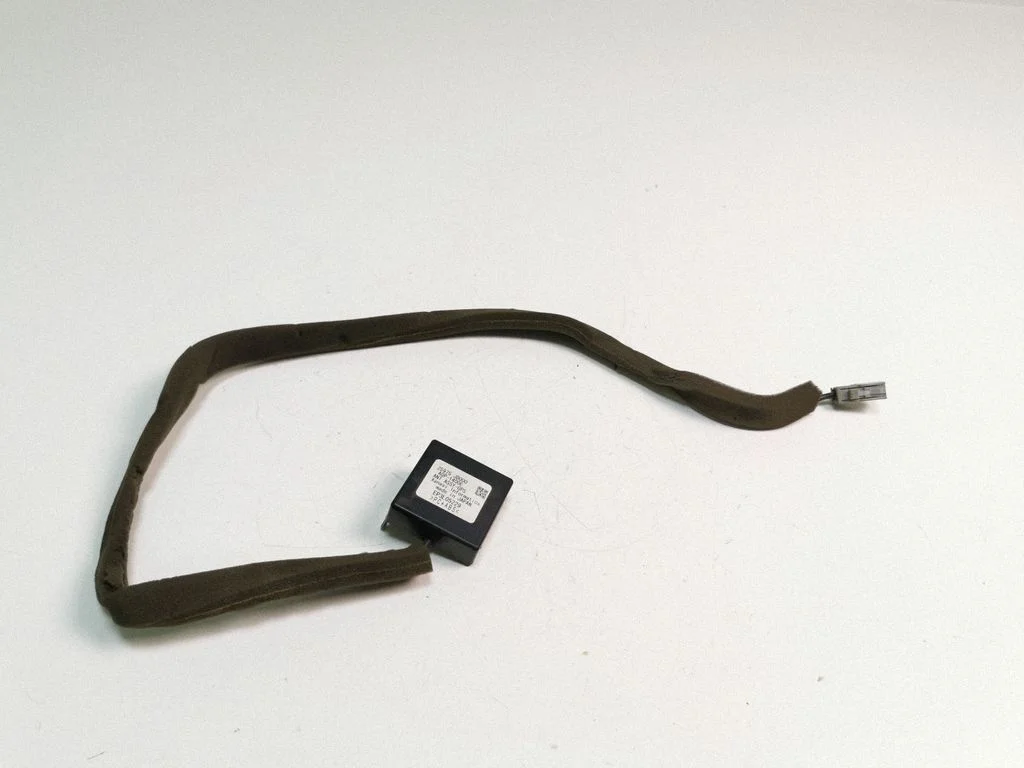 Aerial GPS antenna 25975JD000