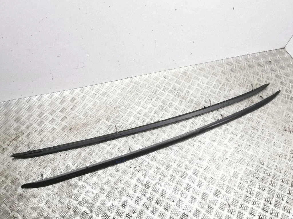 Roof bar rail 8W8860021E