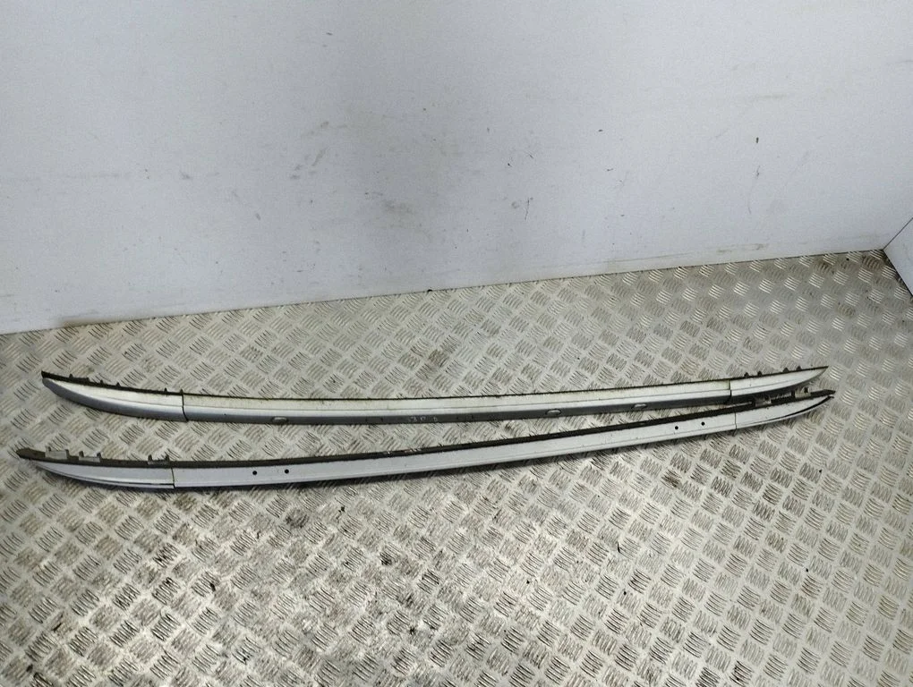 Roof bar rail 872702Y500