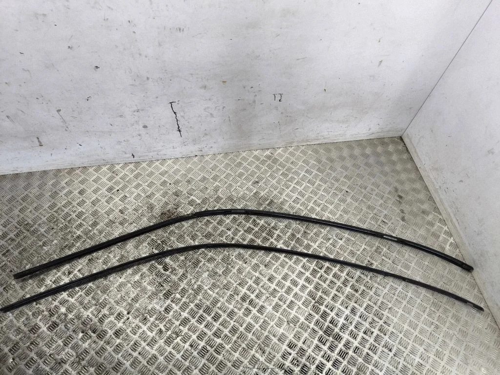 Jumta apdares līste „moldings"