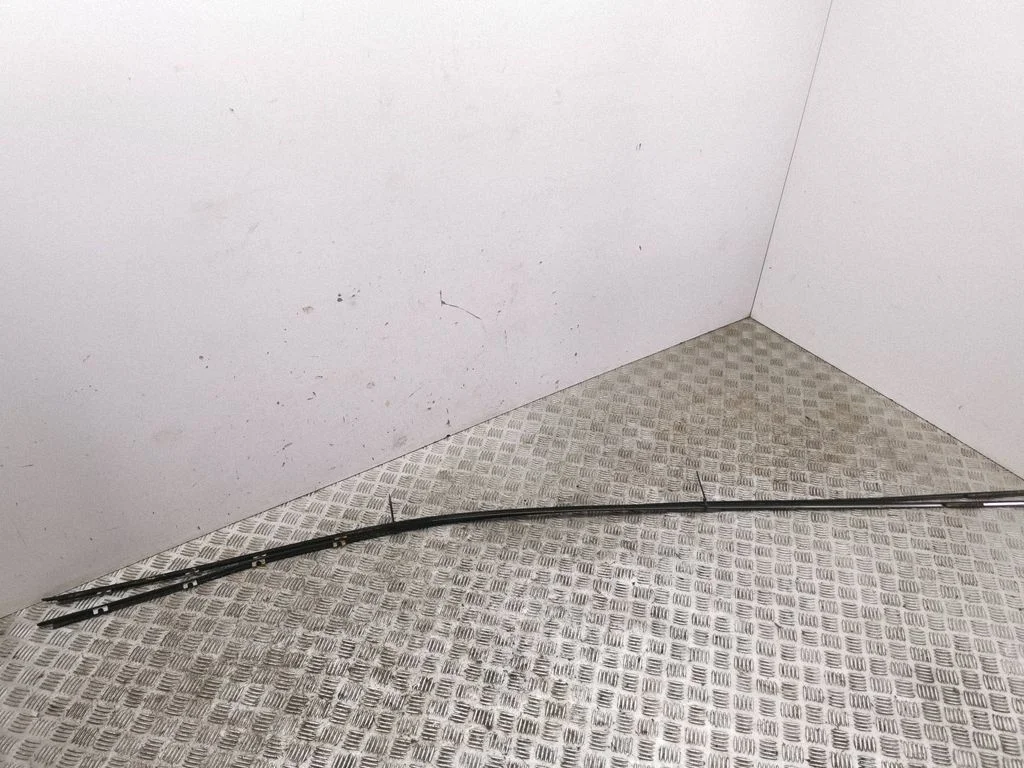 Jumta apdares līste „moldings"