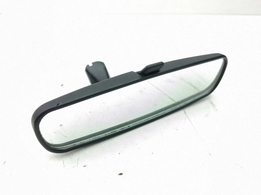 Tahavaatepeegel (salongis) – Toyota RAV 4 (XA20) (2000-2005)