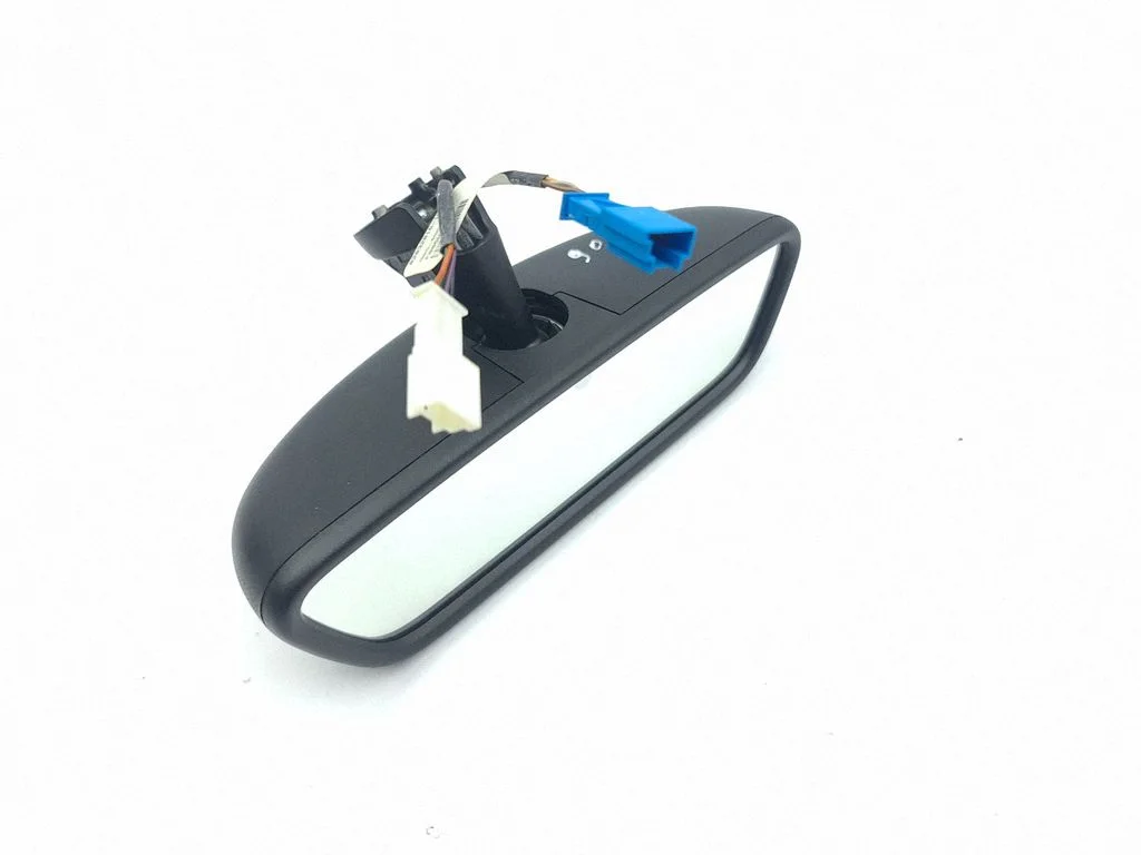 Rear view mirror (interior)