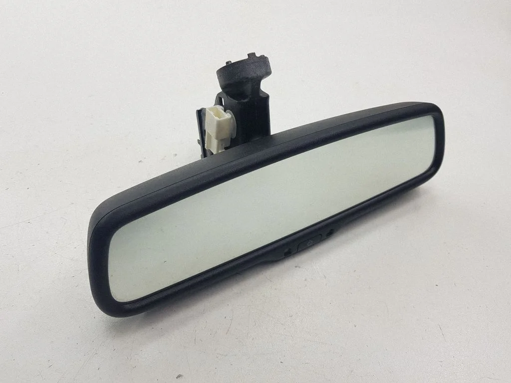Rear view mirror (interior) 026660