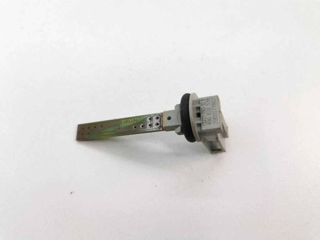 Interior temperature sensor 4B0820539