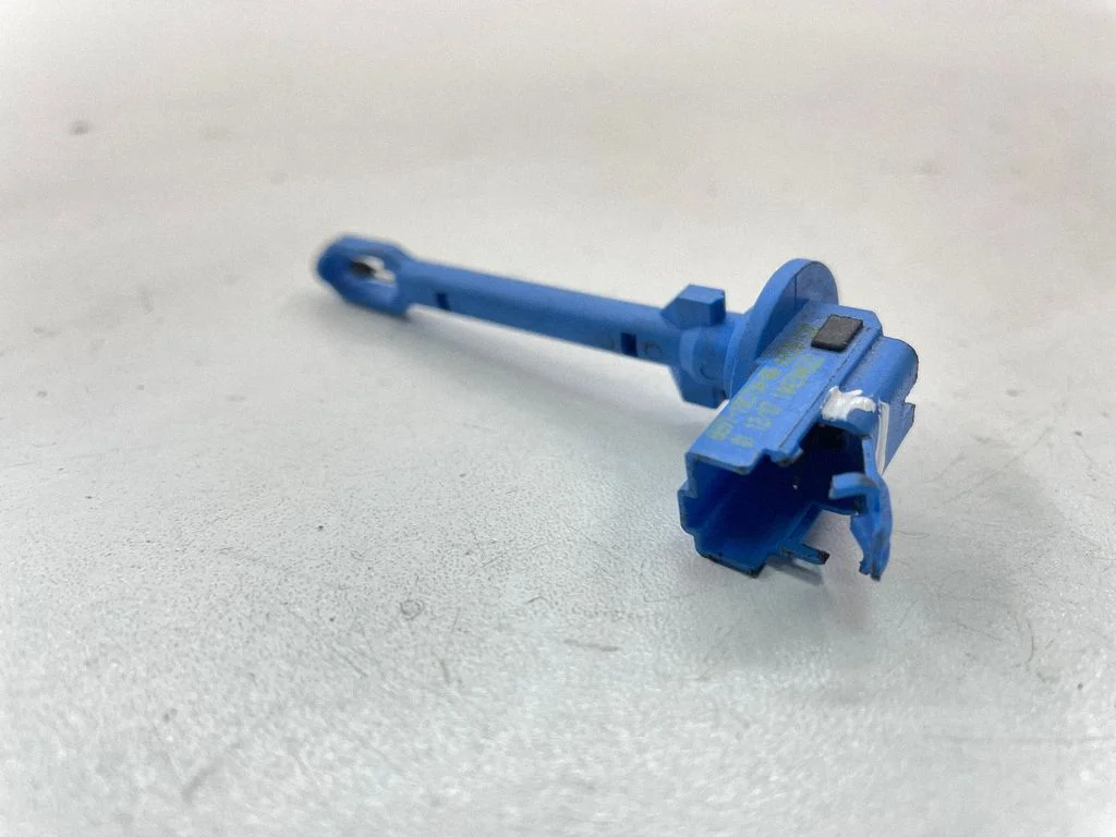 Interior temperature sensor 6G9T19C734AA
