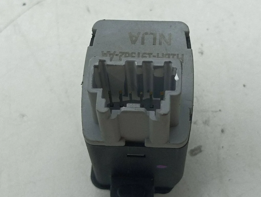 Czujnik temperatury wnętrza H1BH19T562