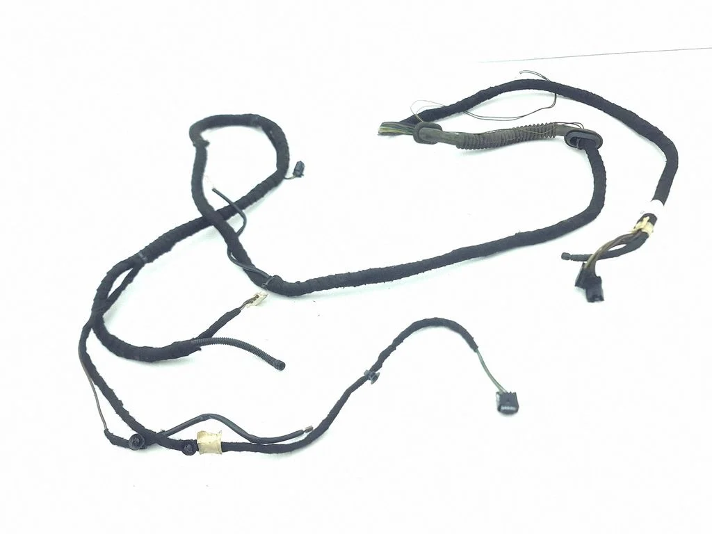 Tailgate/trunk wiring harness A6394405909
