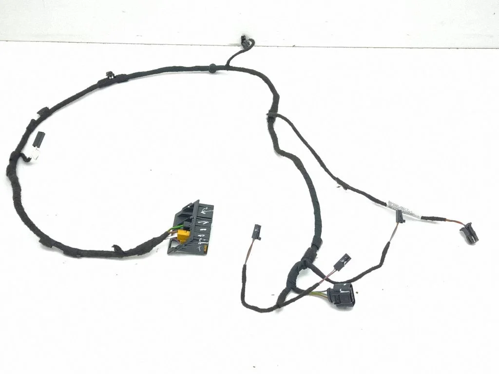 Tailgate/trunk wiring harness 5E7971147AA