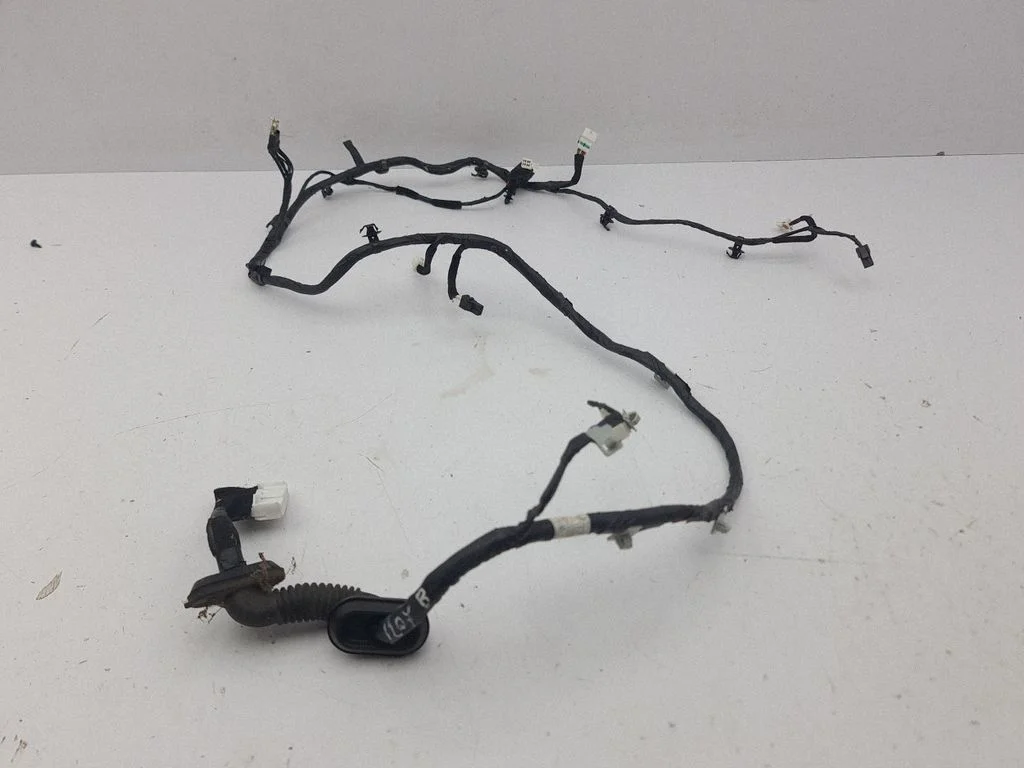 Tailgate/trunk wiring harness 91650CM020