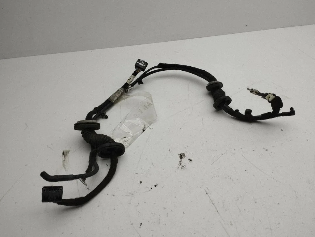 Tailgate/trunk wiring harness