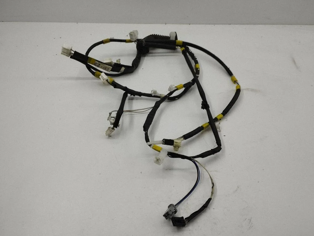 Tailgate/trunk wiring harness – Toyota RAV 4 (XA30) (2006-2016)