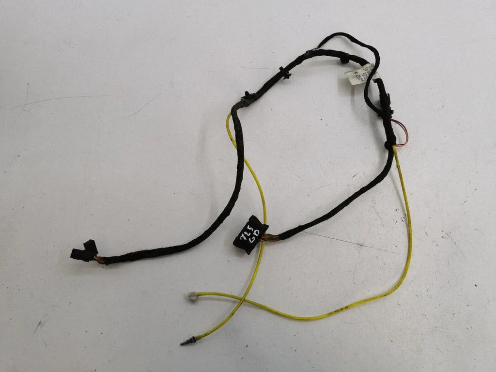 Tailgate/trunk wiring harness 1685402580