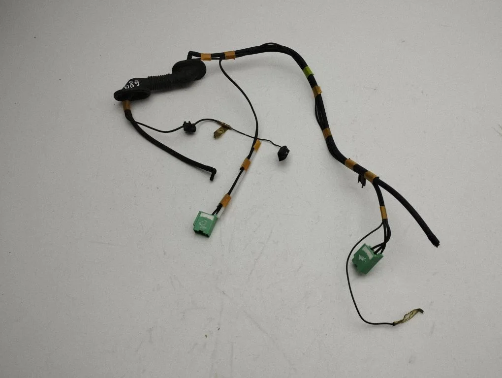 Tailgate/trunk wiring harness