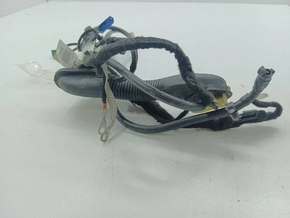 Tailgate/trunk wiring harness A1644408605