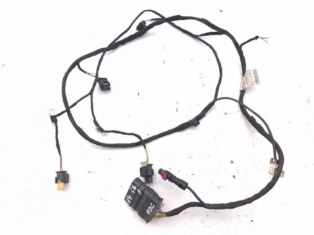 Parkimisandurite (PDC) juhtmestik – BMW 2-seeria Active Tourer U06 (2021-)