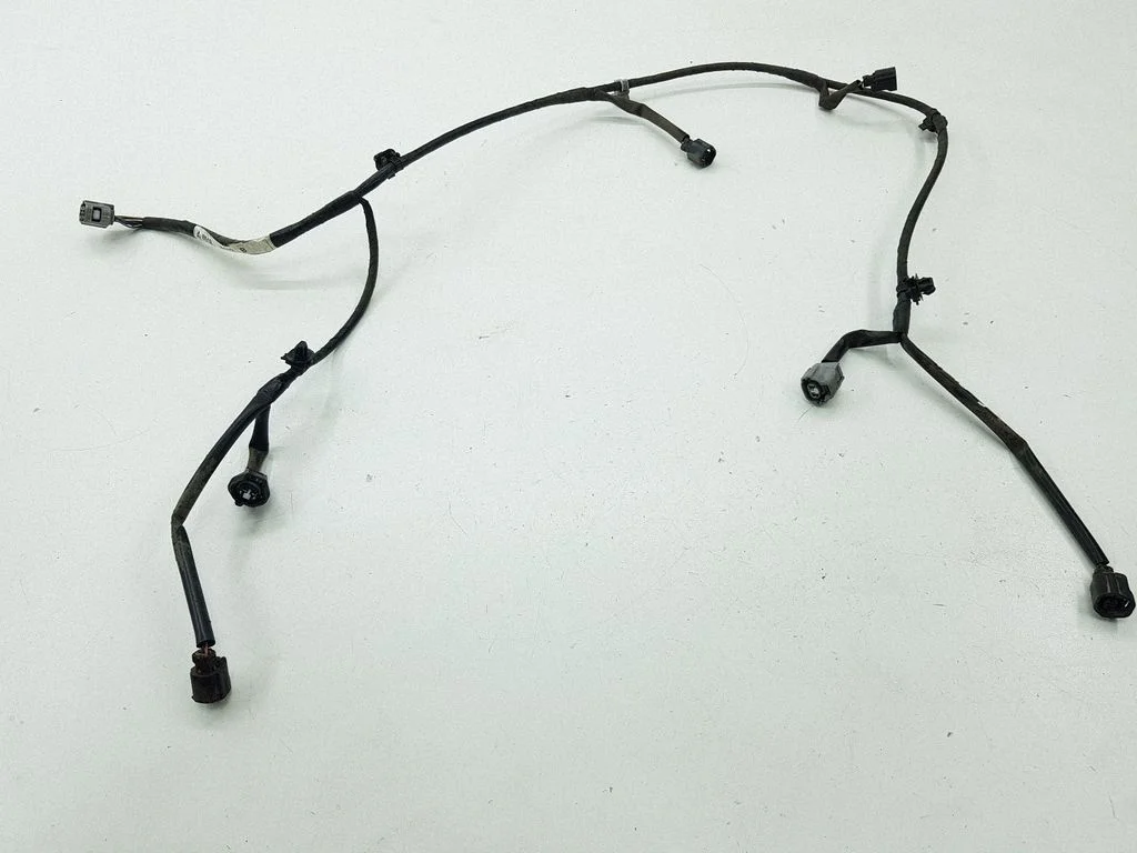 Parkimisandurite (PDC) juhtmestik – Mitsubishi Outlander (2013-2021)