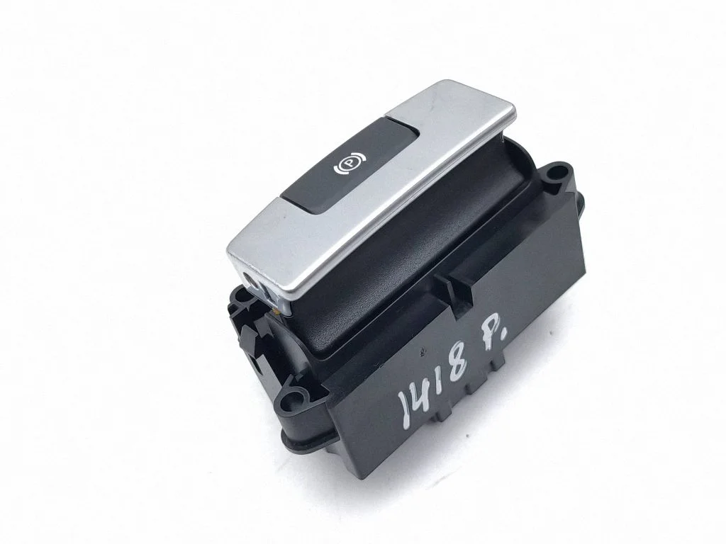 Hand parking brake switch – Jaguar I-Pace (2018-)