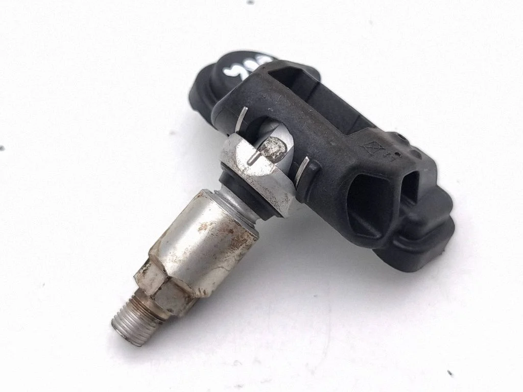 Tire pressure sensor A0009050030