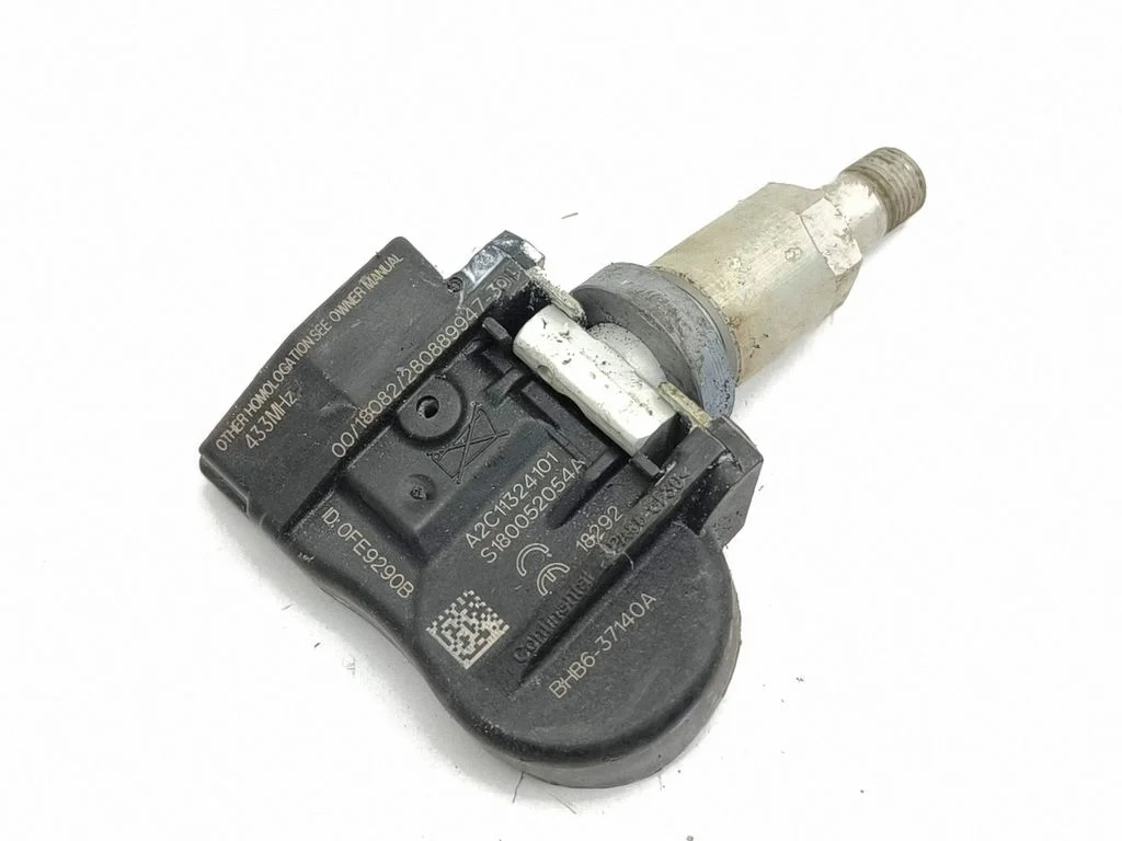 Tire pressure sensor BHB637140A