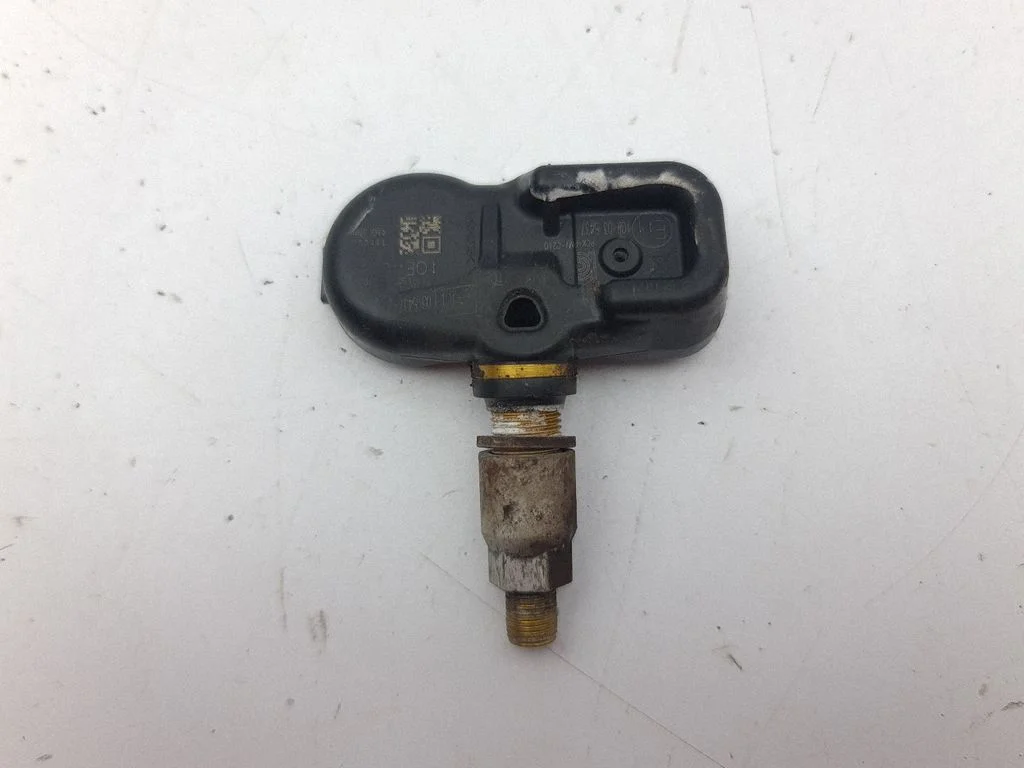 Tire pressure sensor – Lexus IS III XE30 (2013-2020)