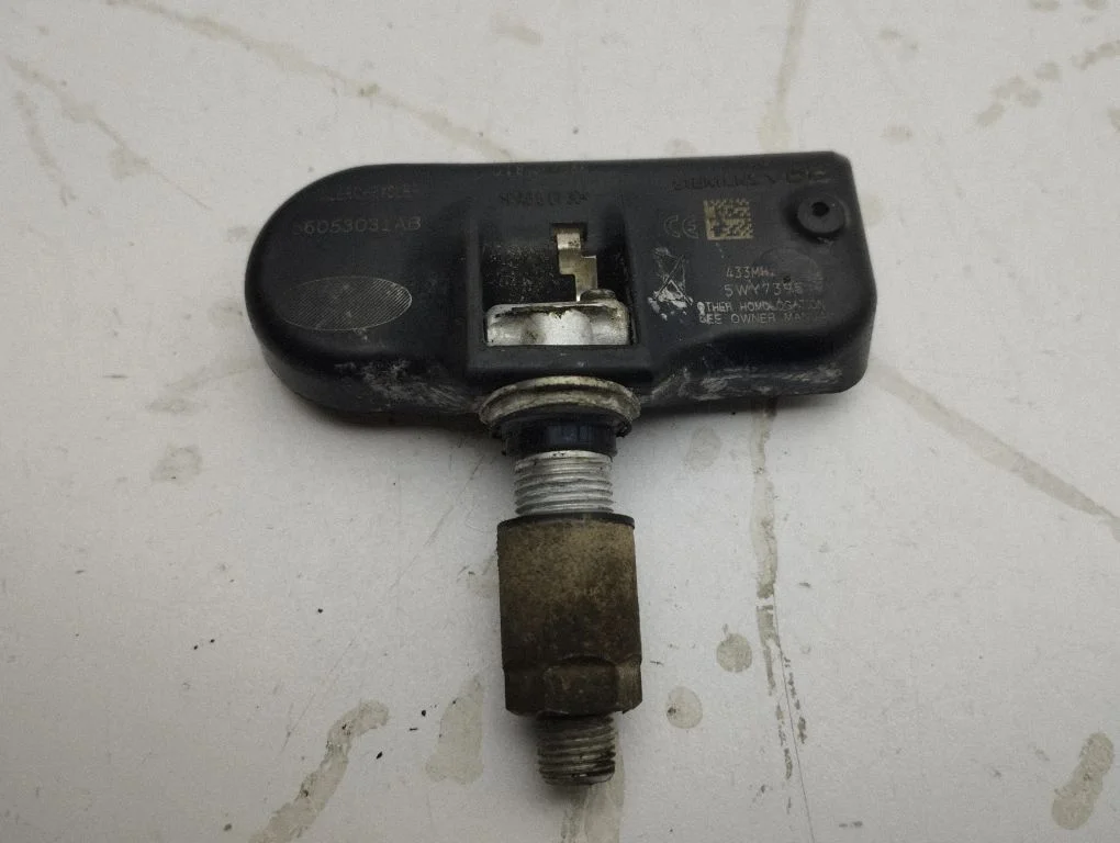 Tire pressure sensor 56053031AB