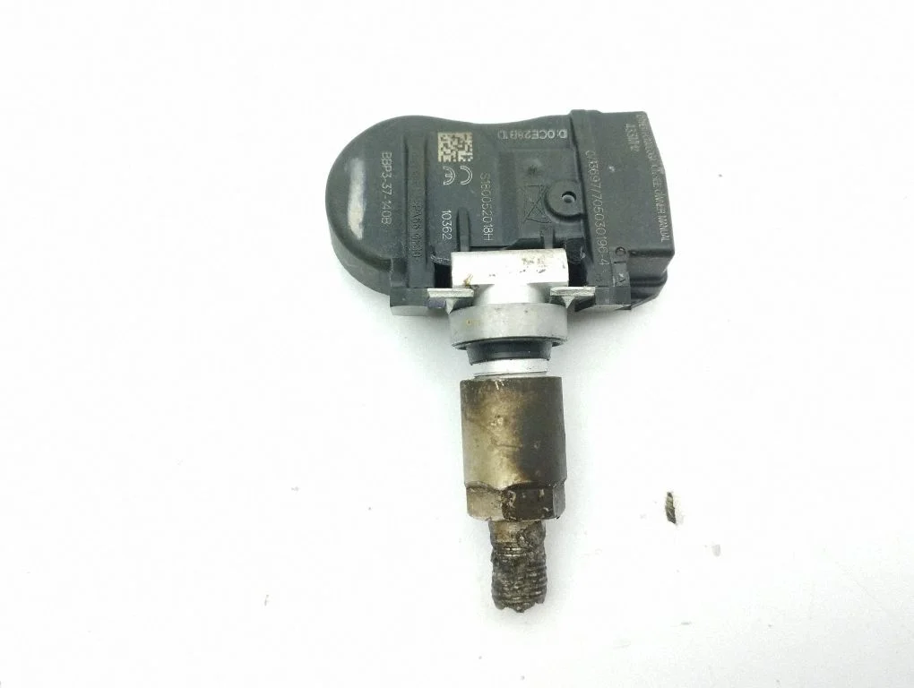 Riepu spiediena sensors