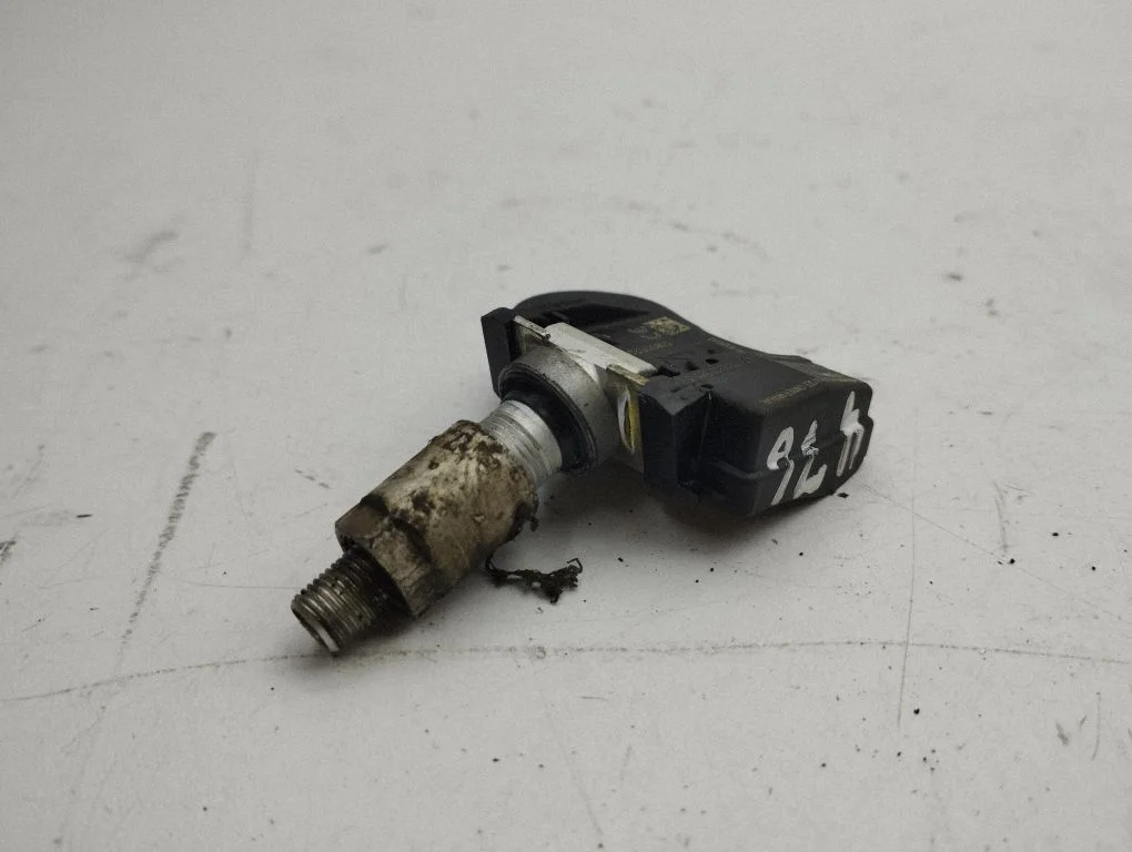 Riepu spiediena sensors