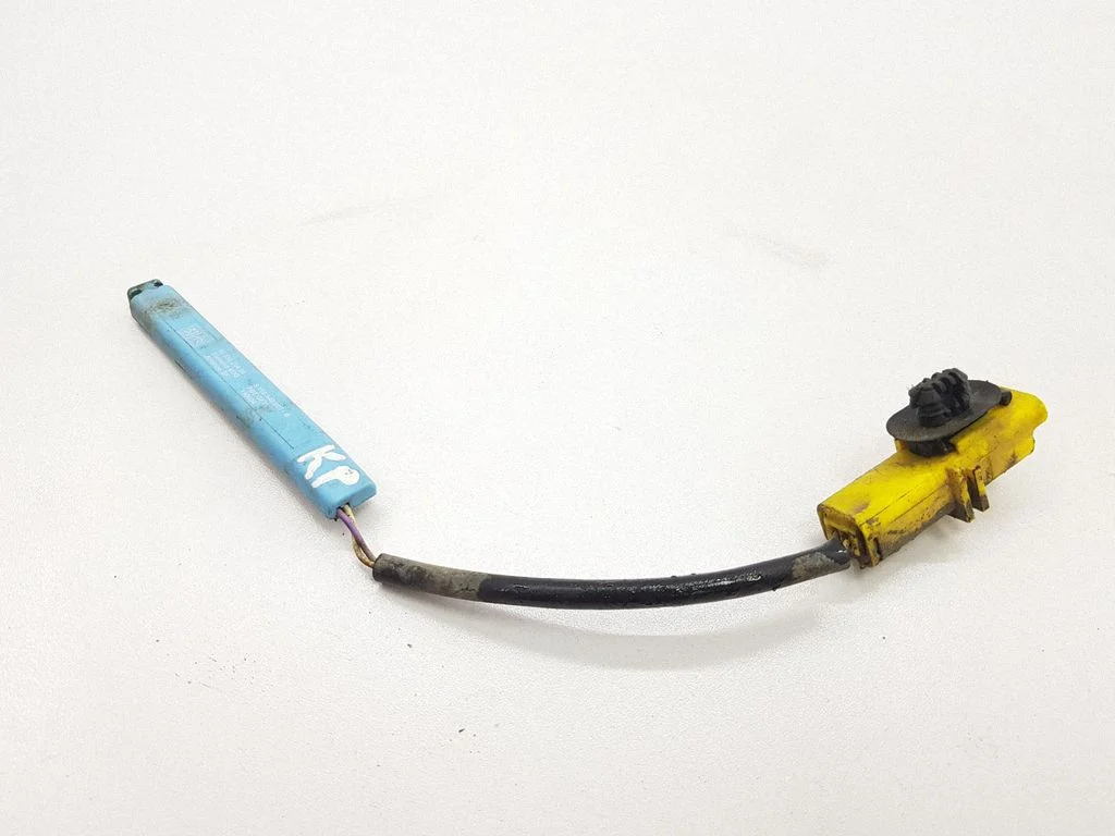 Riepu spiediena sensors