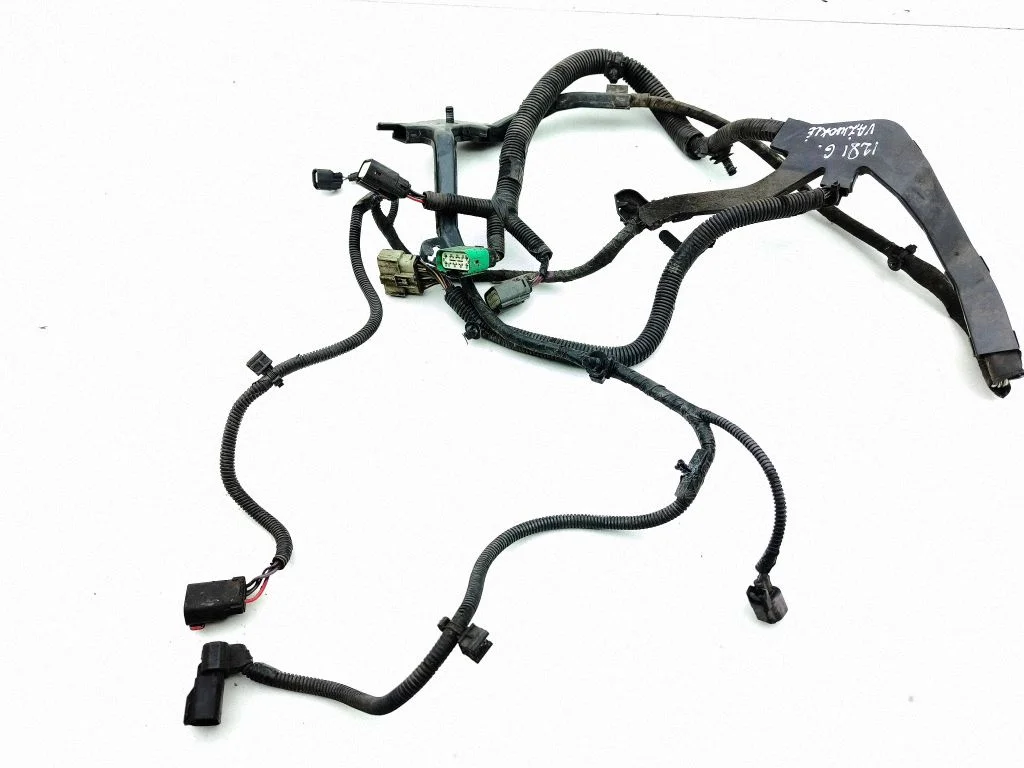 Muud juhtmed / juhtmestik – tagumine